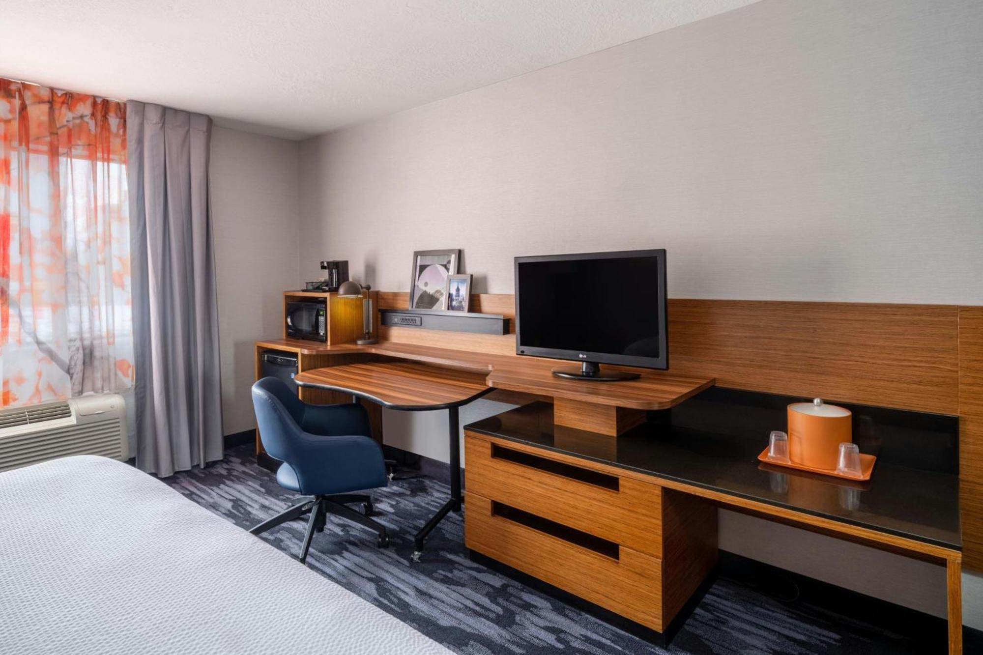 Hotel Fairfield & By Marriott Salt Downtown Salt Lake City