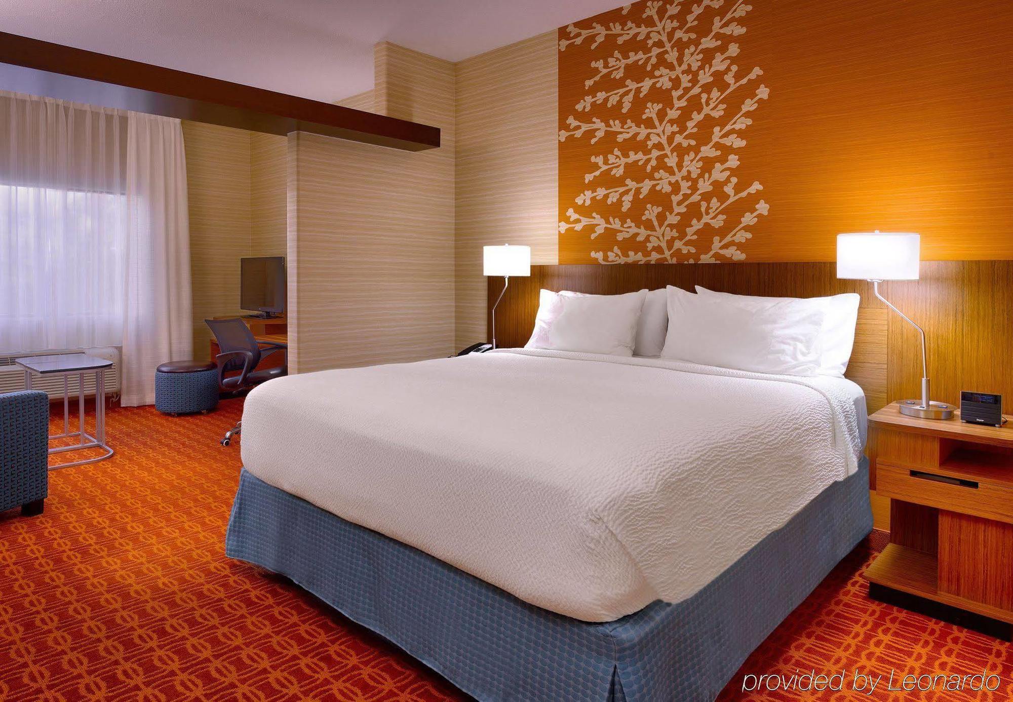 Hotel Fairfield & By Marriott Salt Downtown 3*