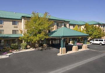 Fairfield & By Marriott Salt Downtown 3*
